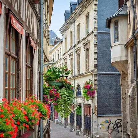 Apartment Valere Nid D'amour Pour 2 Proche Cathedrale Rouen