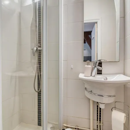 Valere Nid D'amour Pour 2 Proche Cathedrale