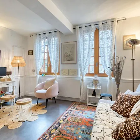 Apartment Valere Nid D'amour Pour 2 Proche Cathedrale *