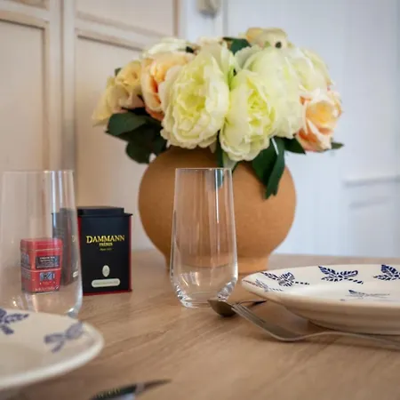 Valere Nid D'amour Pour 2 Proche Cathedrale Apartment *