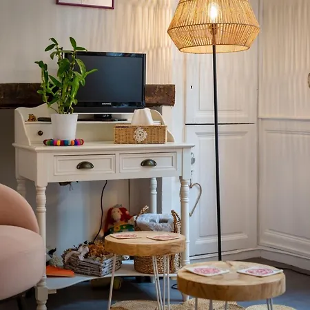 Valere Nid D'amour Pour 2 Proche Cathedrale *