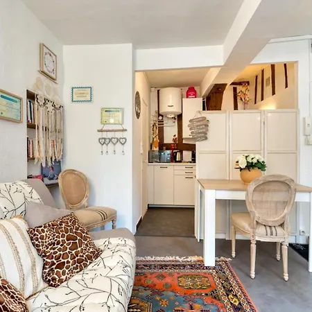 Apartment Valere Nid D'amour Pour 2 Proche Cathedrale Rouen
